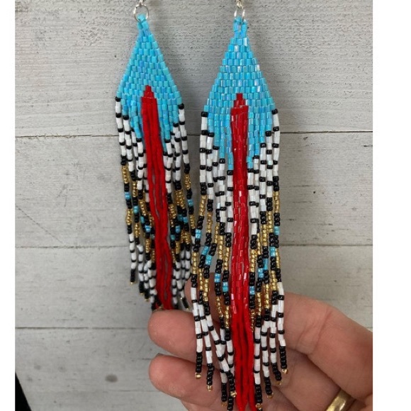 handmade Jewelry - Gorgeous handbeaded fringe earrings